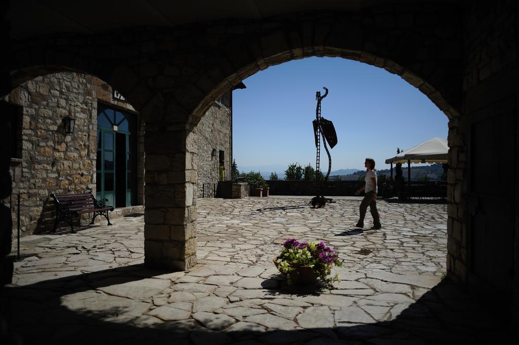 Agriturismo Tenuta Conti Faina Fratta Todina Zimmer foto