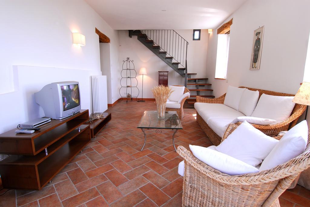 Agriturismo Tenuta Conti Faina Fratta Todina Zimmer foto